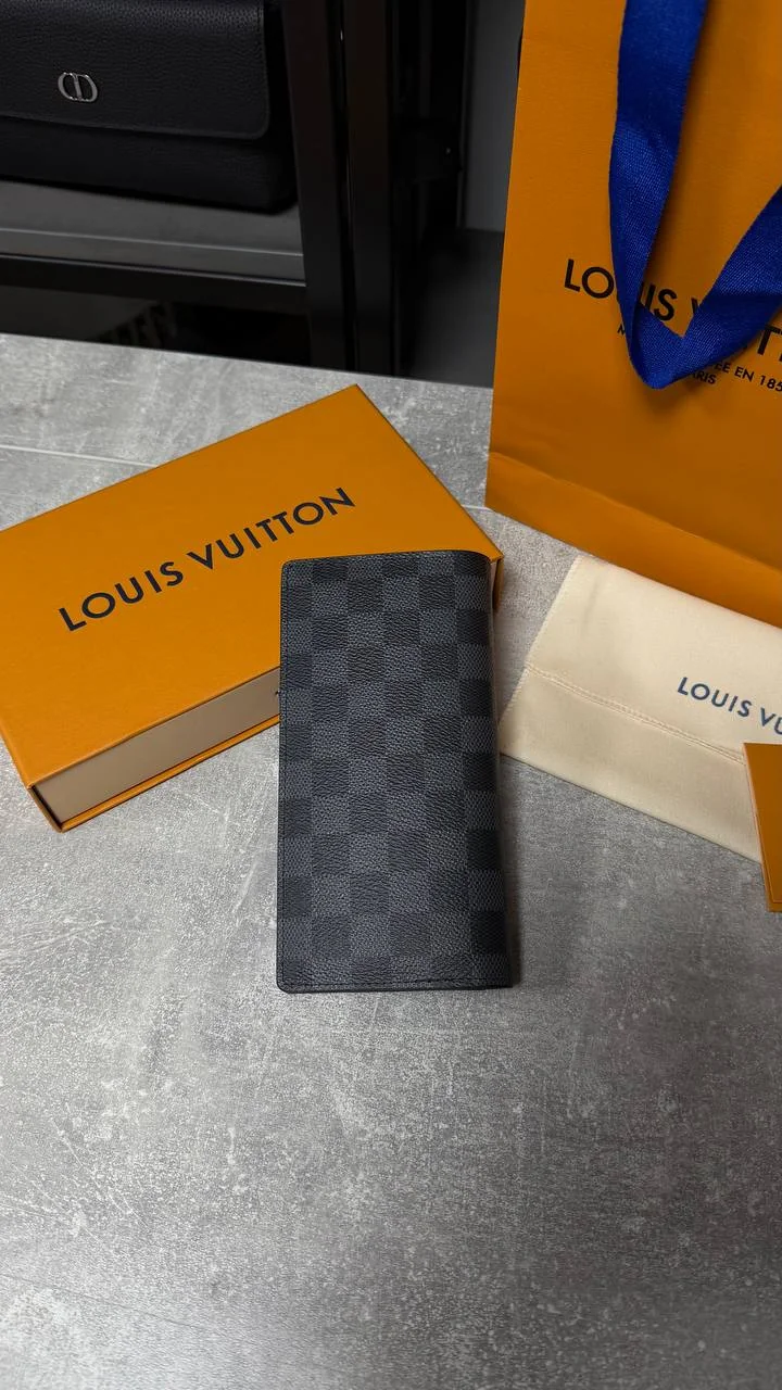 Чоловічий гаманець - Louis Vuitton
